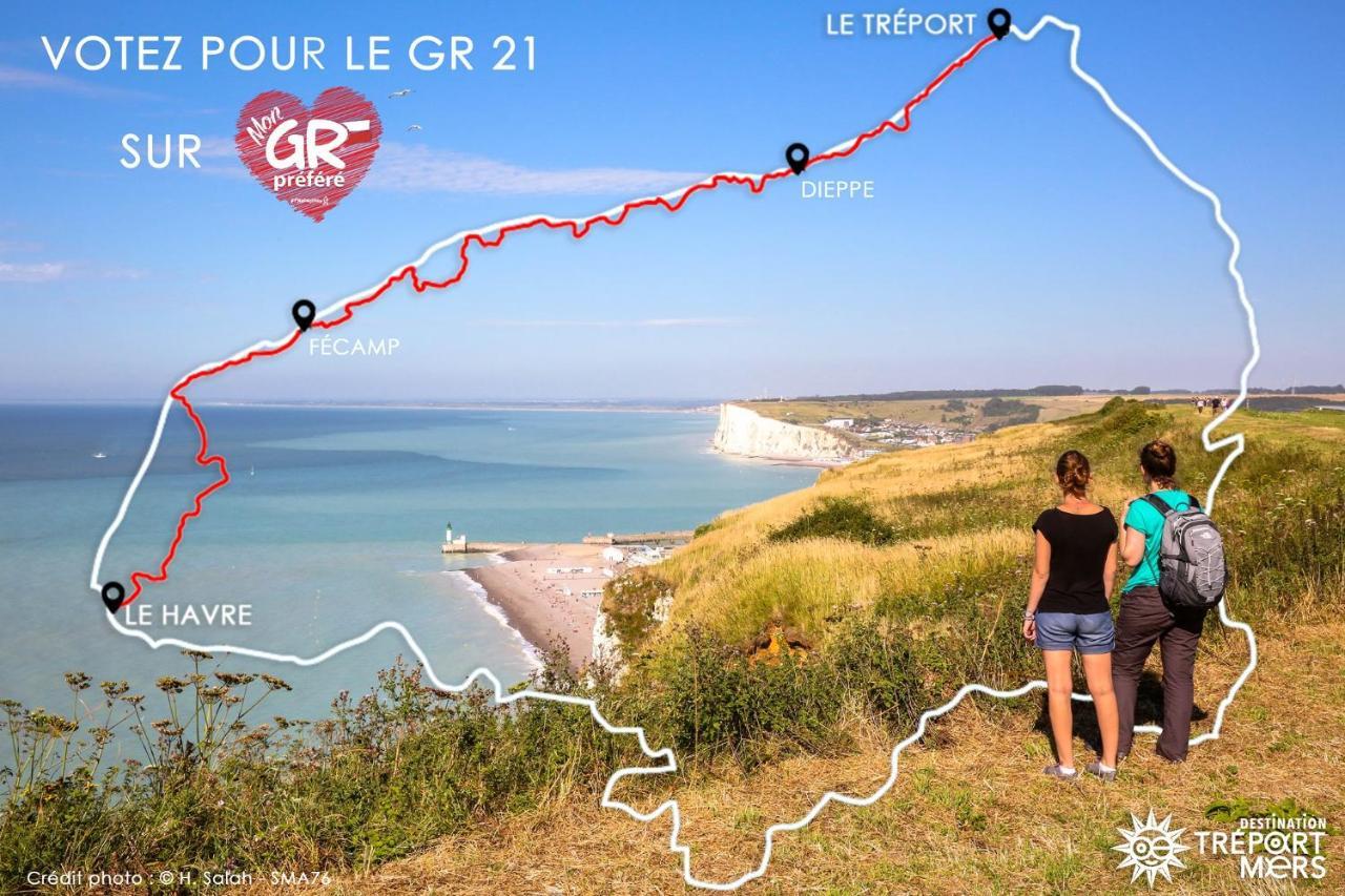 או Idealement Situe "Le Studio" Les Locations Isahora Sont Aussi A 2 Pas Du Chateau D'Eu, Des Falaises Du Treport, De Mers Les Bains Et Aux Portes De La Baie De Somme מראה חיצוני תמונה