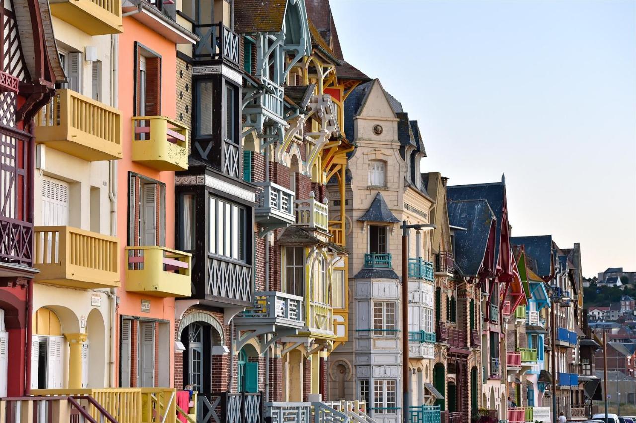 או Idealement Situe "Le Studio" Les Locations Isahora Sont Aussi A 2 Pas Du Chateau D'Eu, Des Falaises Du Treport, De Mers Les Bains Et Aux Portes De La Baie De Somme מראה חיצוני תמונה